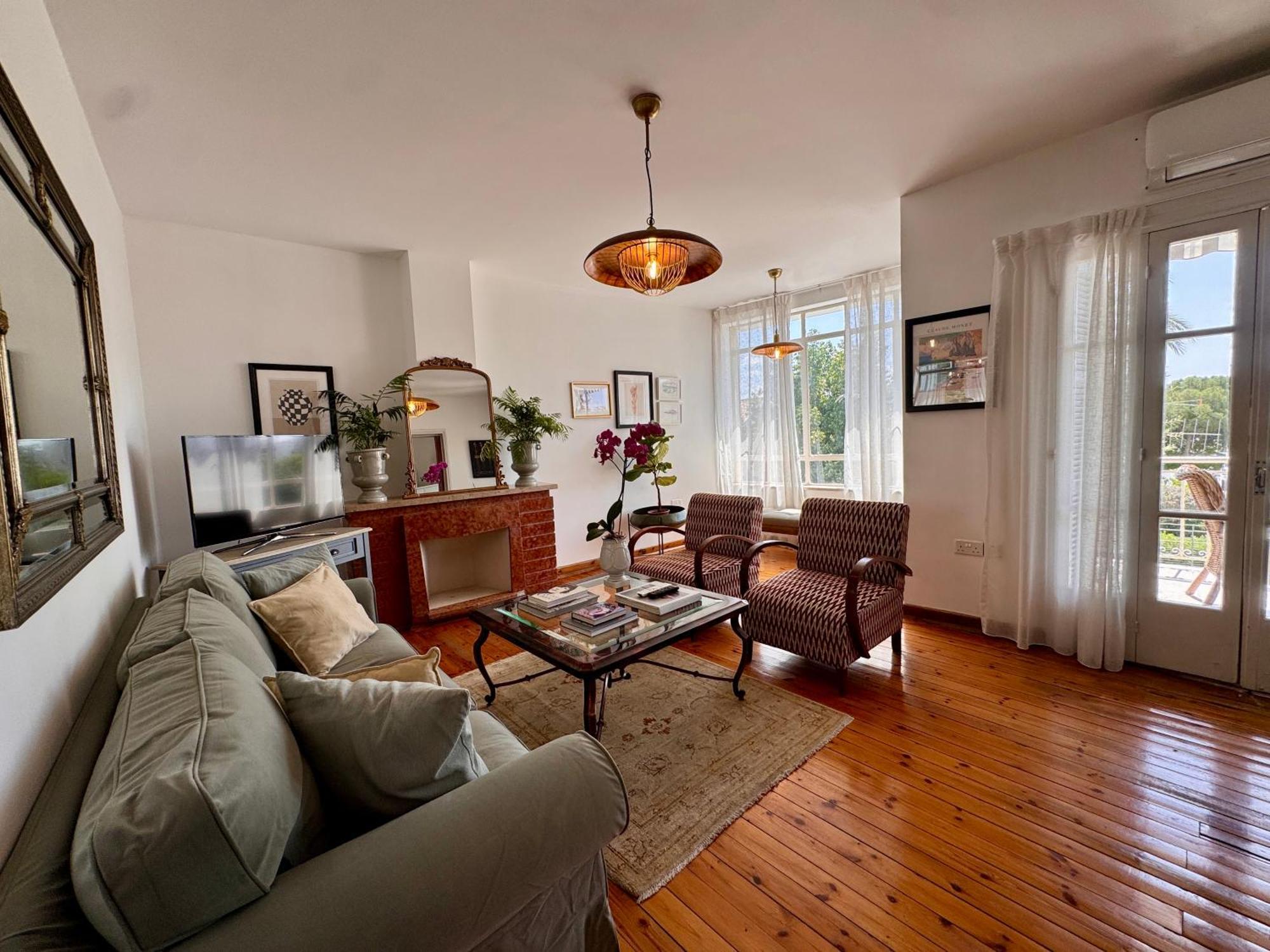 Liberty House - Central Two Bedroom Apartments 尼科西亚 外观 照片